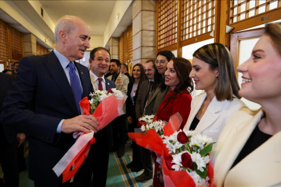 TBMM Başkanı Kurtulmuş, parlamento muhabirlerini ziyaret etti