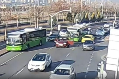 Kayseri'de Heimlich manevrası yine hayat kurtardı: Otobüsü durdurup kadının yardımına koştu