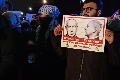 Polonya'da Netanyahu'ya protesto!