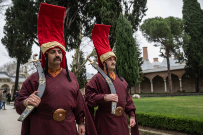 Topkapı Sarayı'nda 'Silahtar' dönemi! Jandarma böyle  nöbet tutuyor