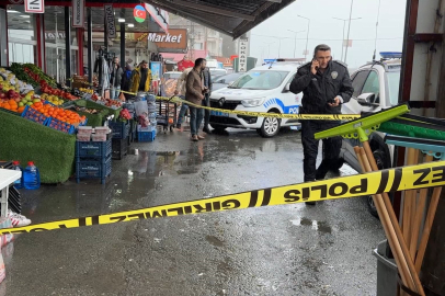 Rize'de oğlunun darpa uğradığını iddia eden bir anne market çalışanını vurdu