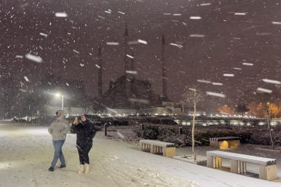 Edirne'de 4 gündür süren kar yağışı etkisini yitirecek