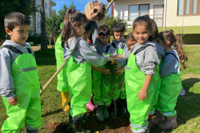 Öğrencilere çevre ve orman eğitimi verildi