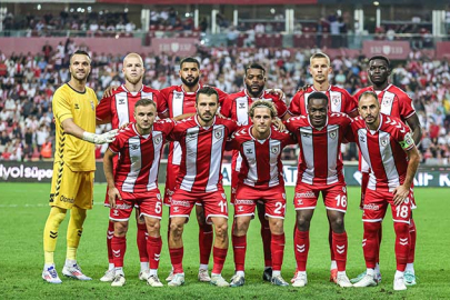 Samsunspor'da etkileyici bir ilk yarı performansı geldi