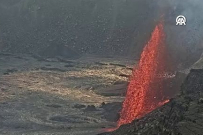 Hawaii'deki Kilauea Yanardağı yeniden faaliyete geçti