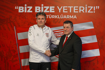 Samsunspor dünyaca ünlü hoca ile anlaştı!