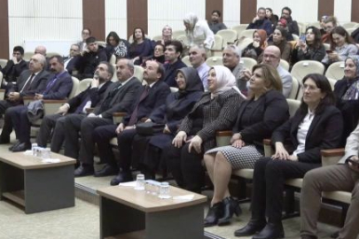 Erzurum'da 60 yaş üstü bireylere "Tazelenme Üniversitesi" ile eğitim fırsatı