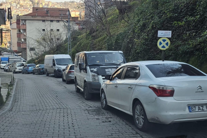 Zonguldak'taki düzensiz araç parkları kazaya sebep oluyor