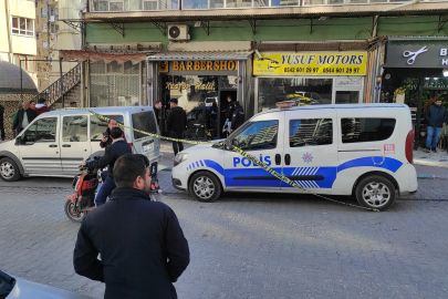 Şanlıurfa'da tıraş olmak için gittiği kuaförde vurularak öldürüldü