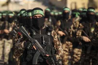 Hamas, esir listesini İsrail’e teslim etti