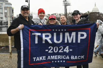 Trump'çılar sokaklarda! Gözler yemin töreninde....