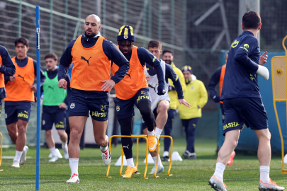 Fenerbahçe'de Lyon maçı mesaisi başladı