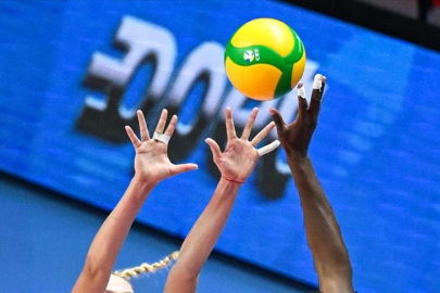 VakıfBank yarın Vero Volley'e konuk olacak