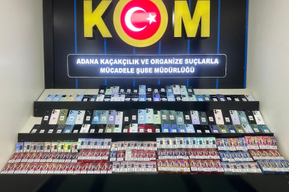 Adana'da durdurulan tırdan kaçak telefonlar ele geçirildi