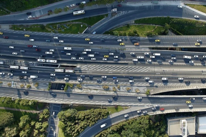 Trafiğe kaydolan araç sayısı 2 milyonu geçti