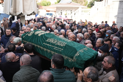 Halk müziği sanatçısı Rıza Konyalı, son yolculuğuna uğurlandı